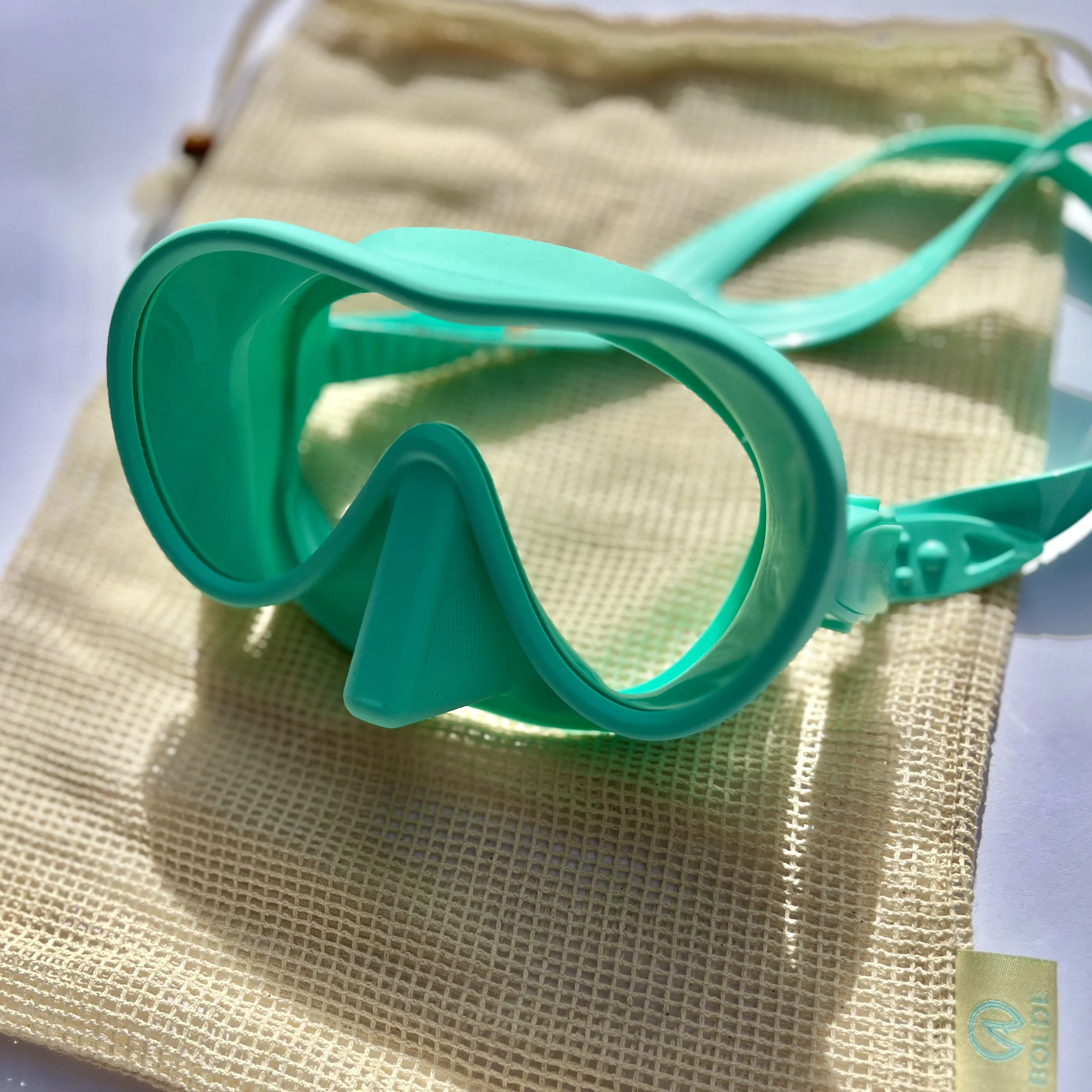 Soft Silicone Mask & Compact Snorkel Set - Image 13