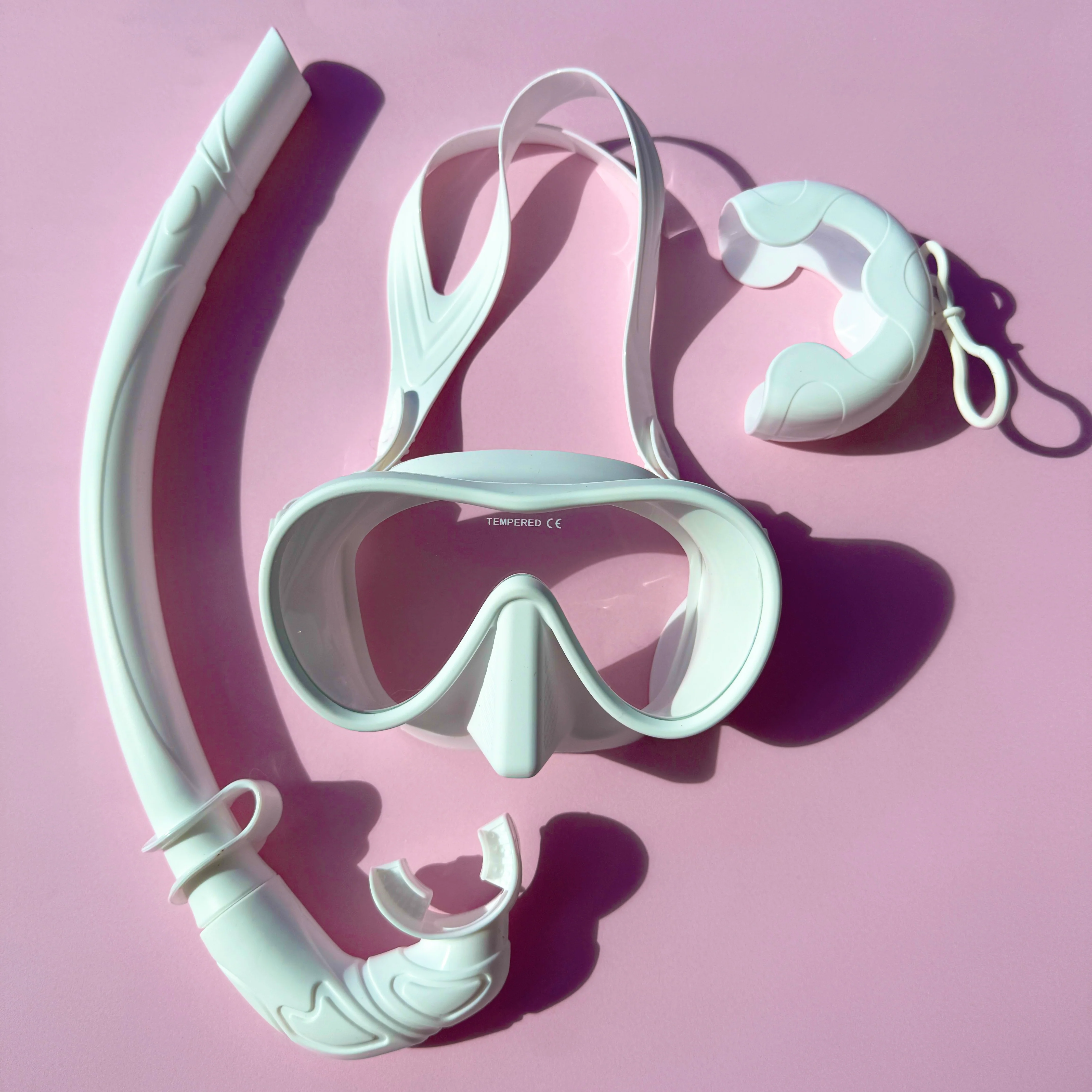 Soft Silicone Mask & Compact Snorkel Set - Image 4